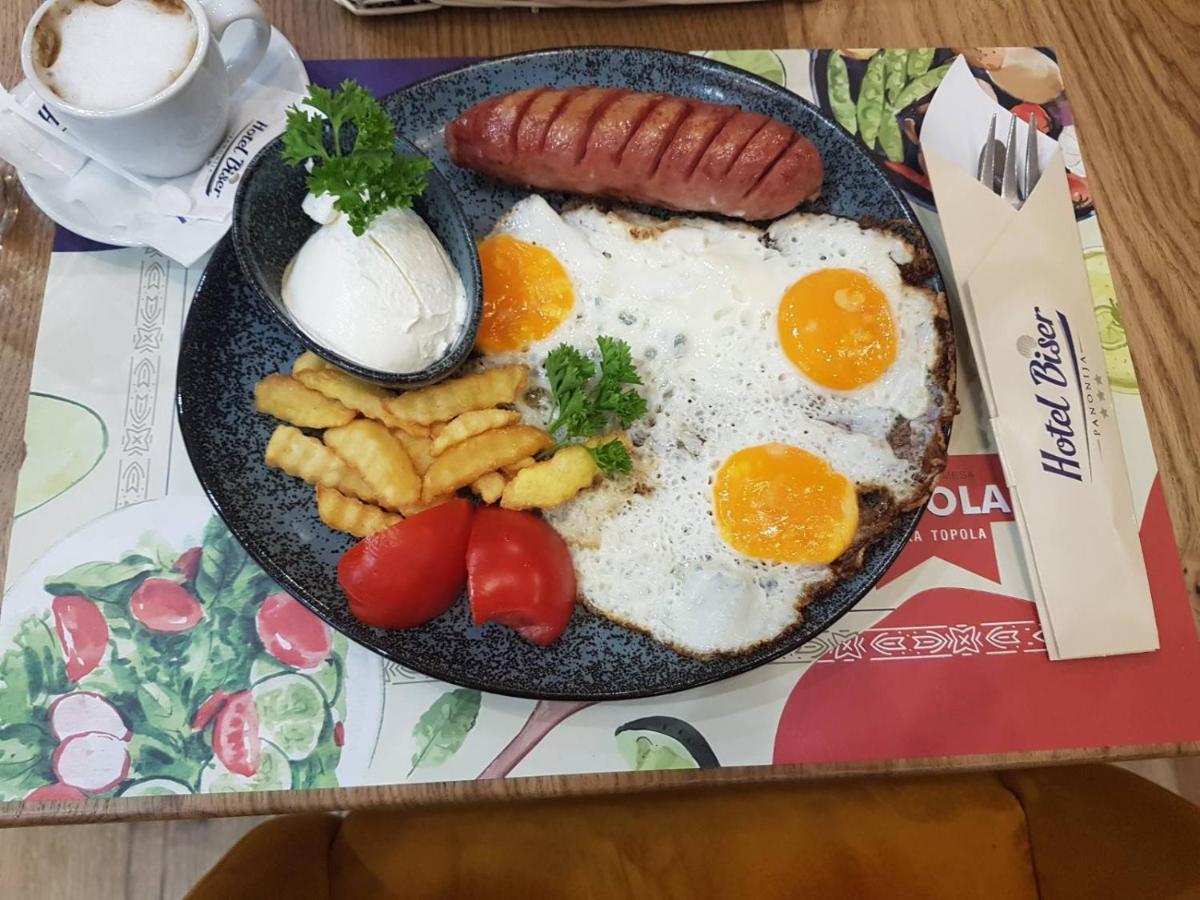 Duboka Hotel Biser Panonija מראה חיצוני תמונה